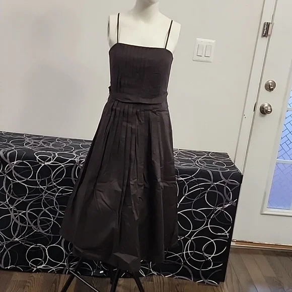 laundry by shelli segal pleated dress Laundry by Shelli Segal | Bloom with elegance! This printed pleated cocktail dress is your perfect companion for those unforgettable evenings. #LaundryByShelli